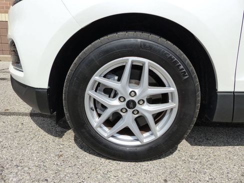 Used 2023 Ford Edge SEL AWD/4WD image 15