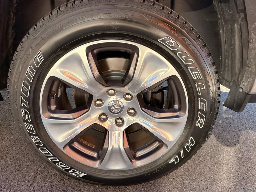 Used 2022 RAM 1500 Laramie AWD/4WD image 32
