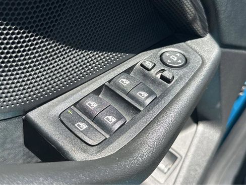 Used 2022 BMW 228i Gran Coupe w/ M Sport Package FWD image 34