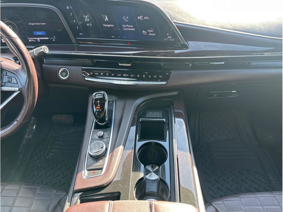 Used 2021 Cadillac Escalade ESV Sport Platinum AWD/4WD image 15