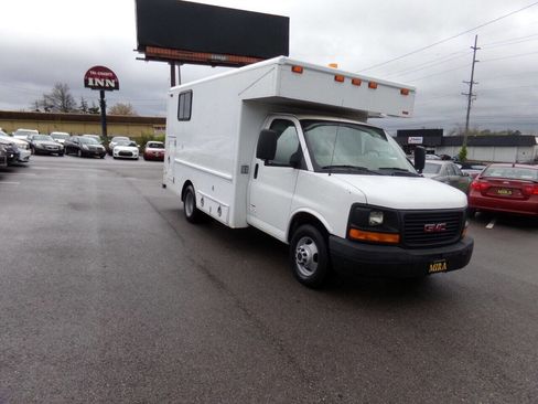 Used 2007 GMC Savana 3500 image 6