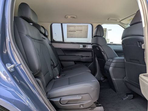 New 2026 Hyundai Santa Fe SEL FWD image 9