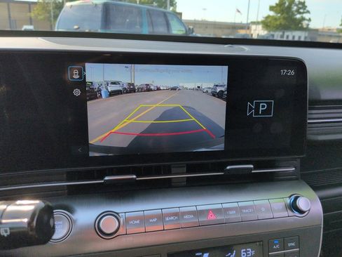Used 2024 Hyundai Kona SEL AWD/4WD image 24