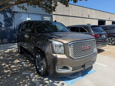 Used 2015 GMC Yukon Denali w/ Open Road Package AWD/4WD image 3