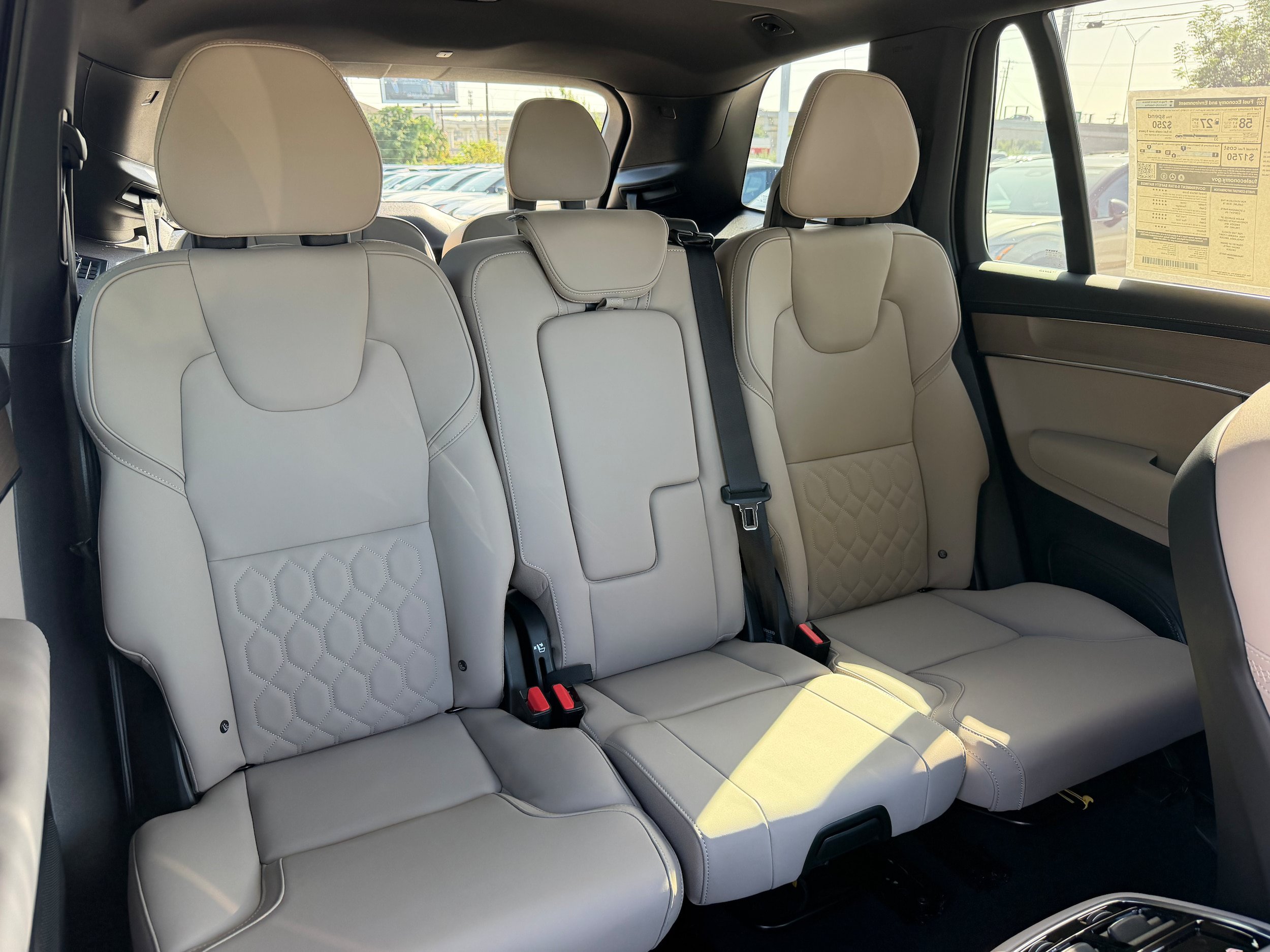 New 2026 Volvo XC90 T8 Plus w/ Protection Package AWD/4WD image 10