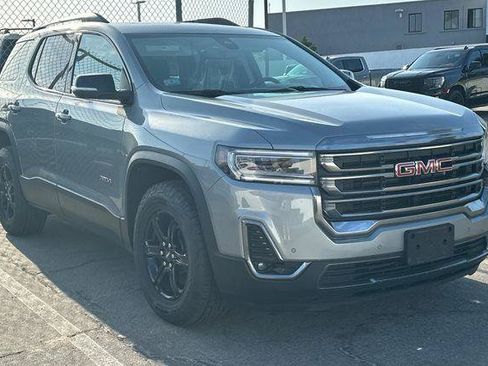 Used 2023 GMC Acadia AT4 w/ Preferred Package AWD/4WD image 2