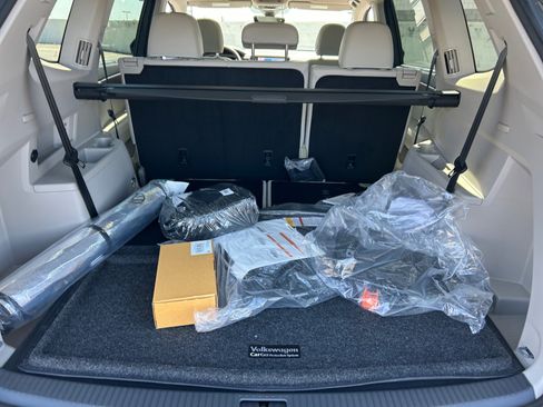 New 2026 Volkswagen Atlas SEL Premium R-Line AWD/4WD image 33