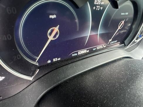 Used 2018 BMW 530i RWD image 11