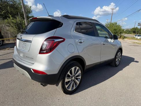 Used 2019 Buick Encore Preferred FWD image 3