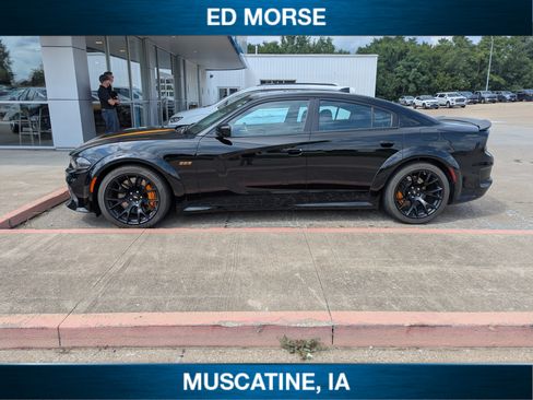Used 2023 Dodge Charger Scat Pack RWD image 3