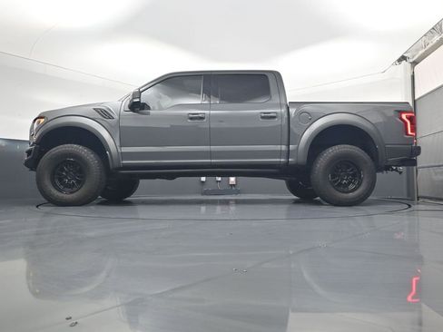 Used 2020 Ford F150 Raptor w/ Equipment Group 802A Luxury image 20