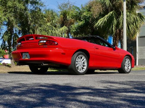 Used 2000 Chevrolet Camaro Z28 w/ SS Performance/Appearance Pkg image 26