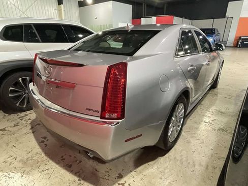 Used 2010 Cadillac CTS Luxury RWD image 6