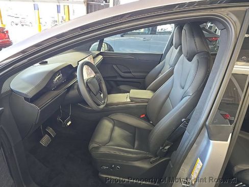Used 2026 Tesla Model X AWD/4WD image 2