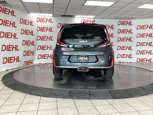 Used 2024 Kia Soul GT-Line FWD image 6