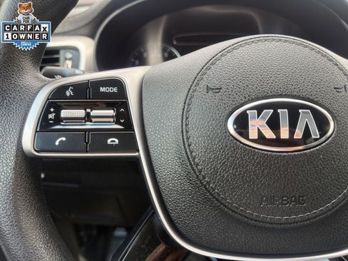 Used 2020 Kia Sorento LX AWD/4WD image 25