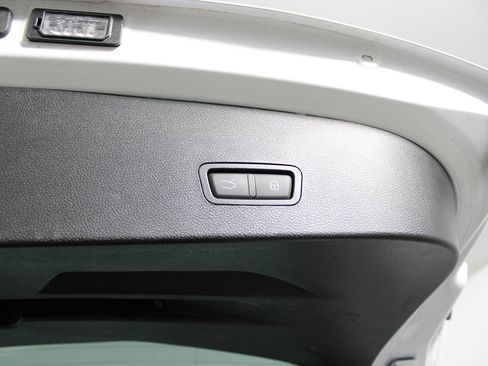 Used 2024 Alfa Romeo Tonale Ti w/ Premium Interior Package image 41