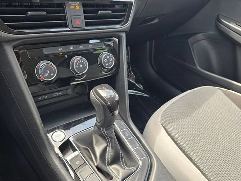 Certified 2023 Volkswagen Taos S FWD image 19