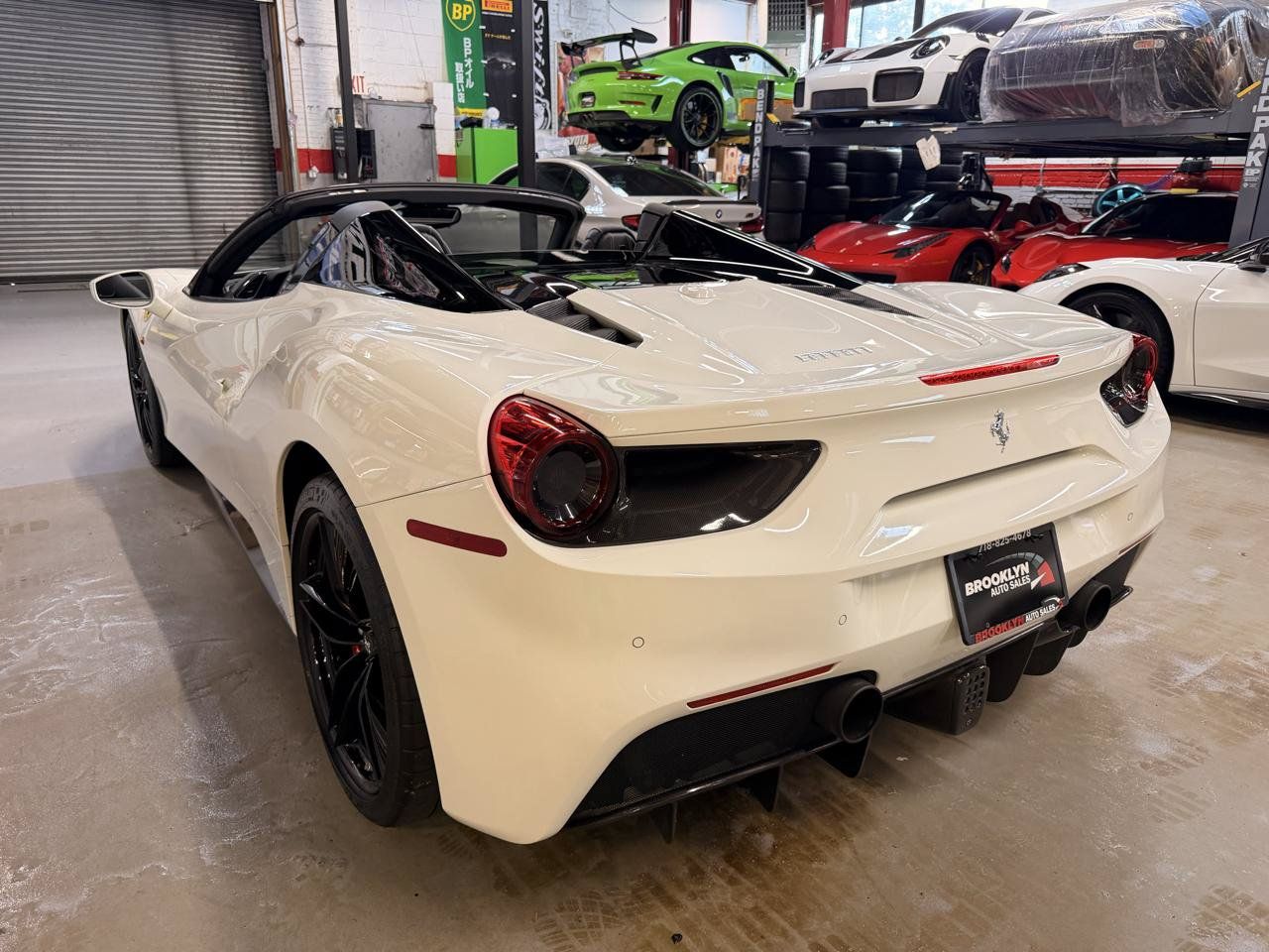 Used 2018 Ferrari 488 Spider RWD image 7