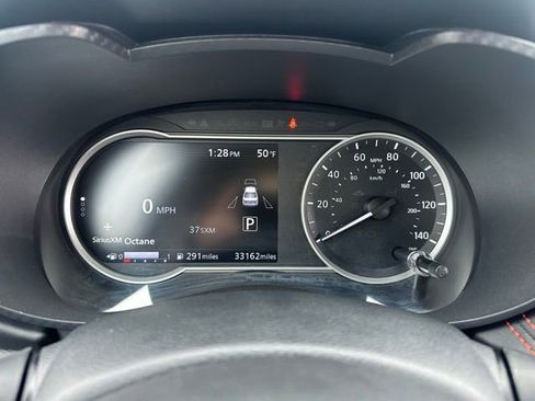 Used 2024 Nissan Versa SR image 29