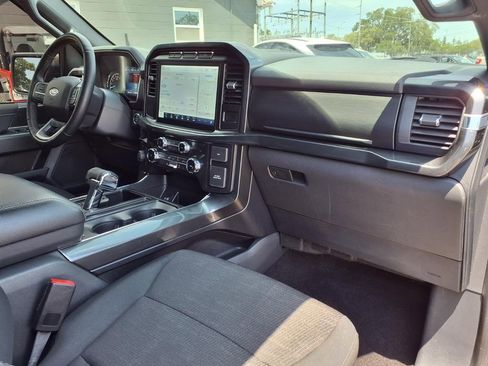 Used 2022 Ford F150 XLT w/ Equipment Group 302A High RWD image 11