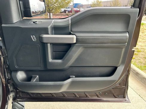 Used 2019 Ford F150 XLT w/ Equipment Group 302A Luxury image 30