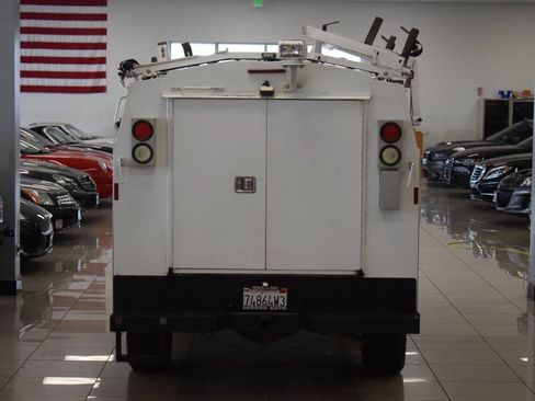 Used 2016 Chevrolet Silverado 3500 W/T RWD image 28