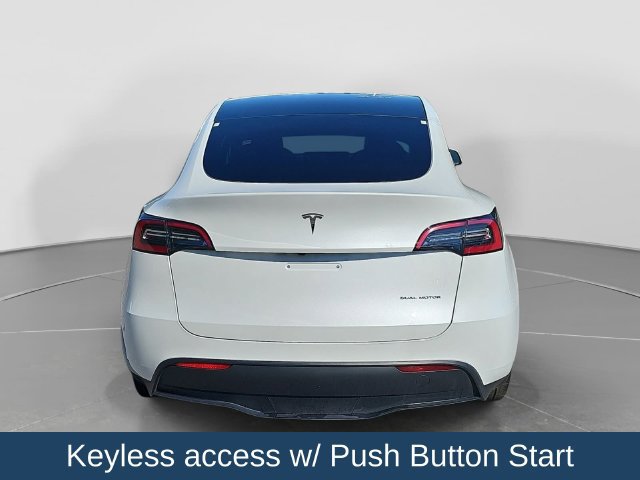 Used 2024 Tesla Model Y Long Range AWD/4WD image 5