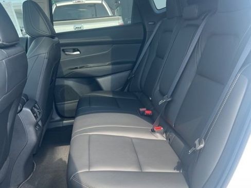 New 2025 Nissan Murano SL image 8