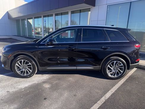 Certified 2022 Lincoln Corsair AWD w/ Equipment Group 101A image 2