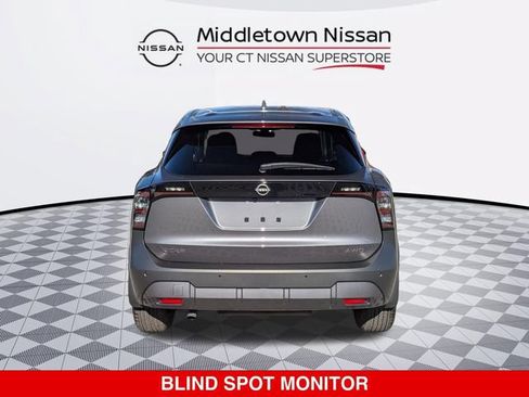 Certified 2025 Nissan Kicks SV AWD/4WD image 5