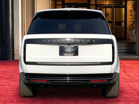 New 2026 Land Rover Range Rover SE AWD/4WD image 4