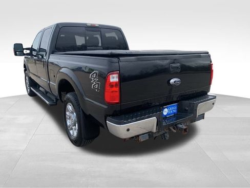 Used 2013 Ford F250 Lariat w/ Chrome Pkg image 4