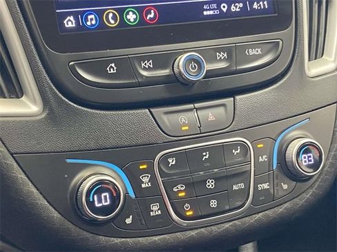 Used 2025 Chevrolet Malibu LT image 28