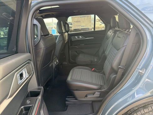 New 2026 Ford Explorer ST-Line AWD/4WD image 19