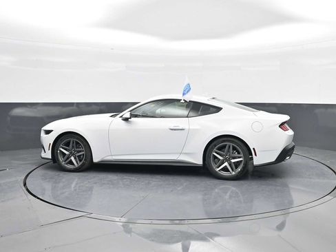 New 2026 Ford Mustang Coupe image 5