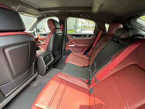 New 2026 Porsche Cayenne GTS AWD/4WD image 37