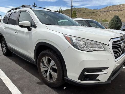 Used 2021 Subaru Ascent Premium w/ Convenience Package AWD/4WD image 1