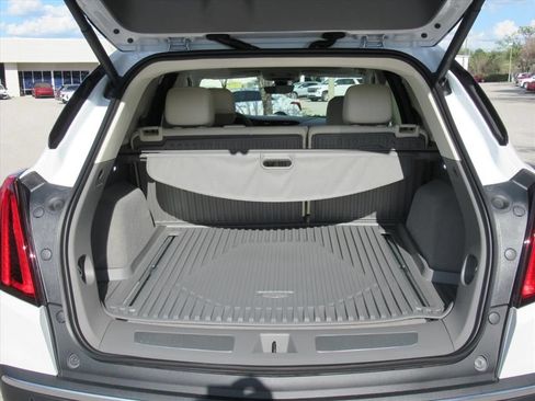 New 2026 Cadillac XT5 Premium Luxury w/ Driver Assist Package FWD image 31