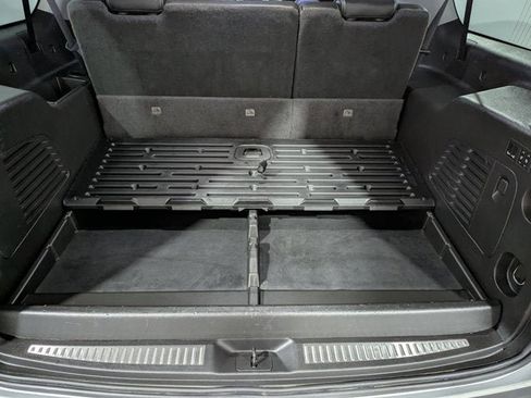 Used 2016 GMC Yukon XL Denali w/ Open Road Package image 32