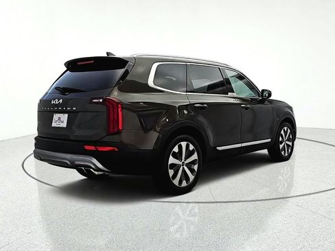 Used 2022 Kia Telluride S AWD/4WD image 7