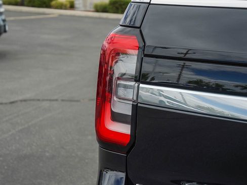 Certified 2023 Ford Expedition Max Platinum AWD/4WD image 7