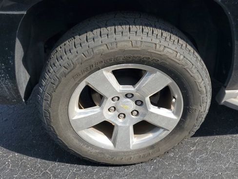 Used 2015 Chevrolet Tahoe LT image 9