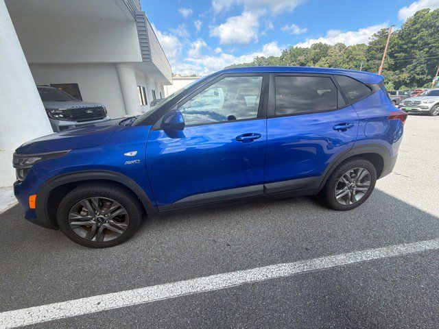 Used 2021 Kia Seltos LX AWD/4WD image 3