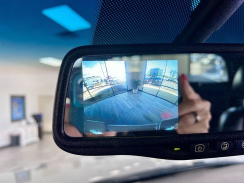 Used 2013 Chevrolet Avalanche LT w/ Texas Edition image 11