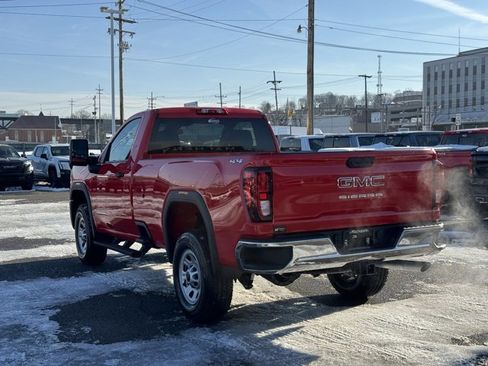 New 2026 GMC Sierra 3500 Pro w/ Convenience Package image 3