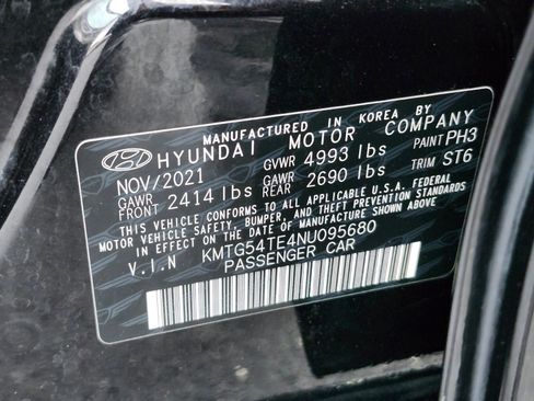 Used 2022 Genesis G70 3.3T w/ Sport Advanced Package image 36