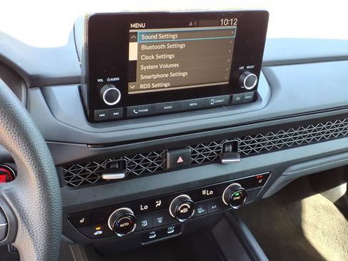 Used 2024 Honda Accord EX image 20