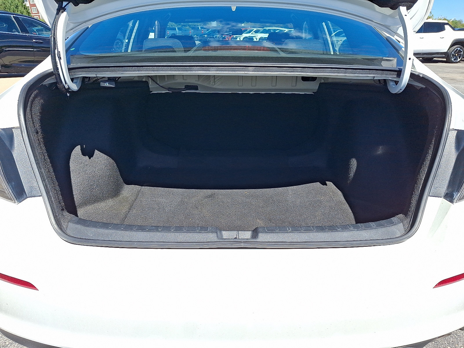 Used 2024 Honda Civic Sport image 28