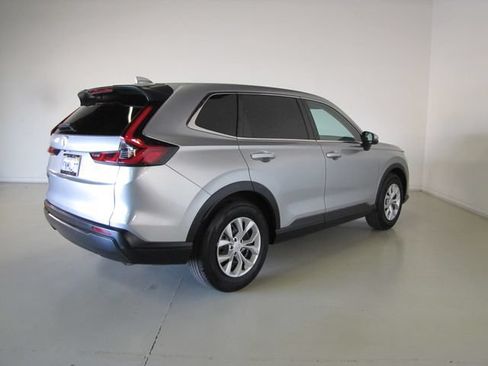 Used 2025 Honda CR-V LX image 23